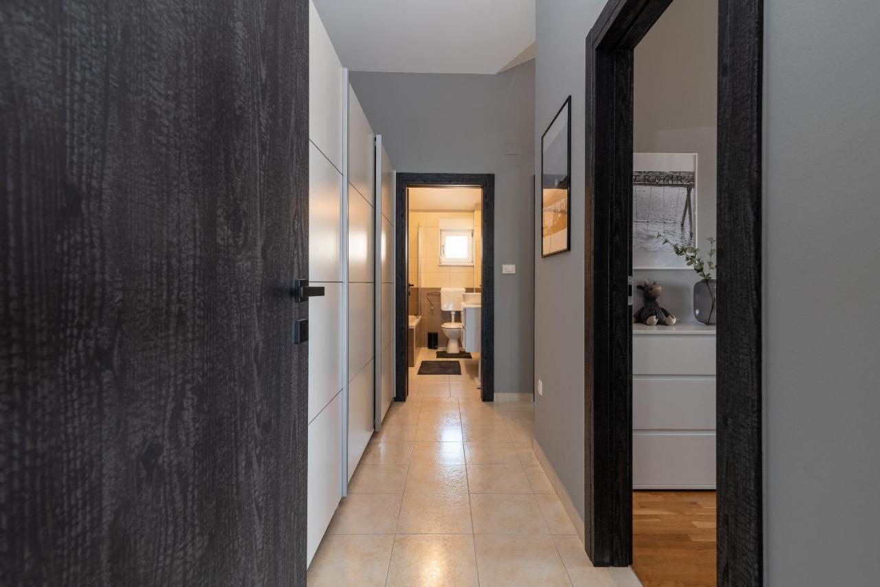 Apartment No. 8 Trogir Luaran gambar