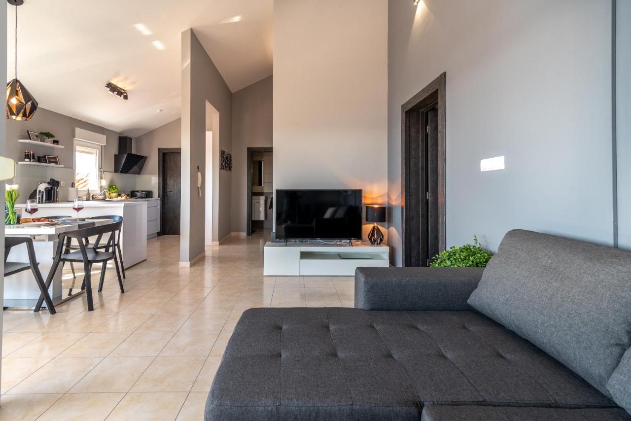Apartment No. 8 Trogir Luaran gambar